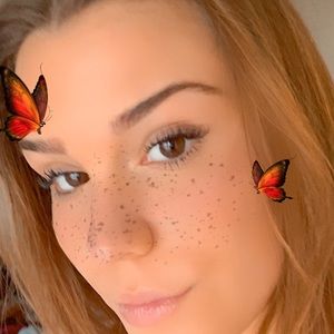 Meet your Posher, Sophia